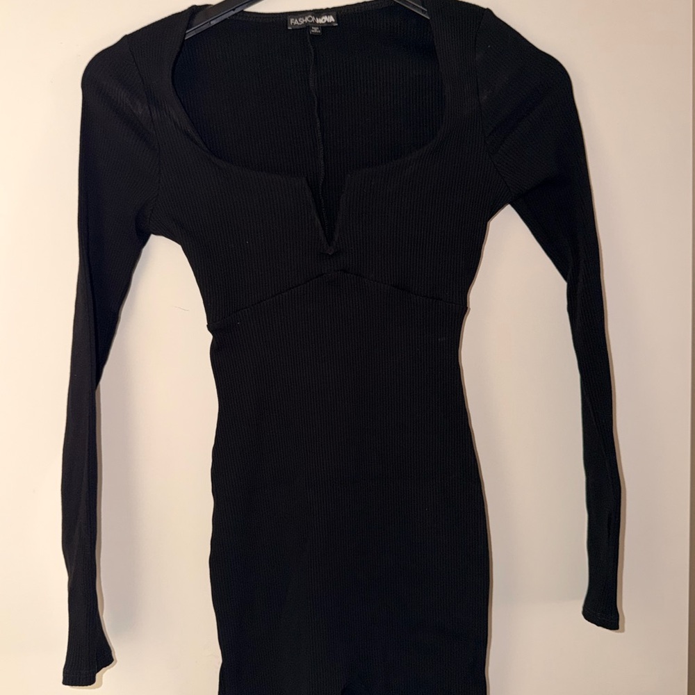 Fashion Nova Black ‘Allie Snatched Romper’